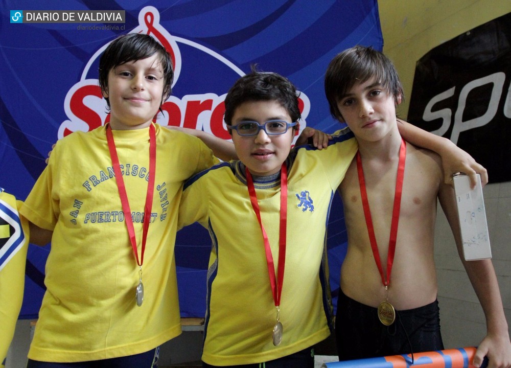 Nadadores del Windsor School lograron cuarto lugar en Soprole de Puerto Montt