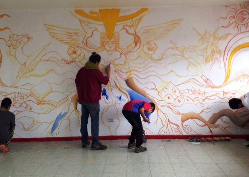 Realizaron taller de muralismo para alumnos del Colegio Deportivo de Valdivia