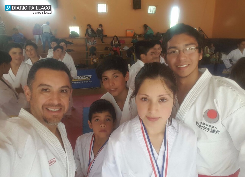 Paillaquinos brillaron en Torneo Inter-Regional de Karate