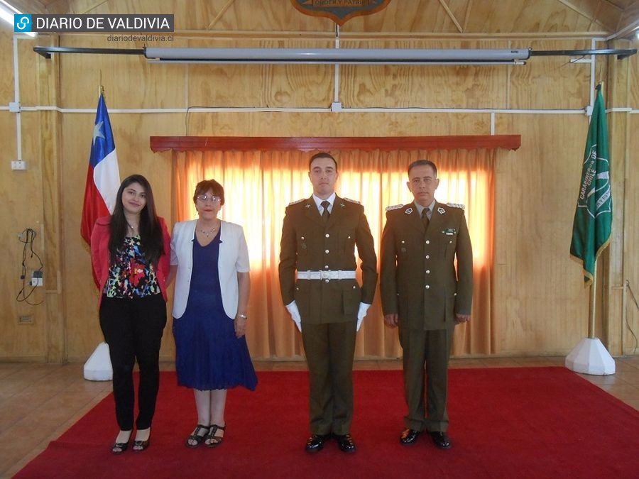 Realizaron ceremonia de ascensos en la Escuela de Formación de Carabineros de Valdivia