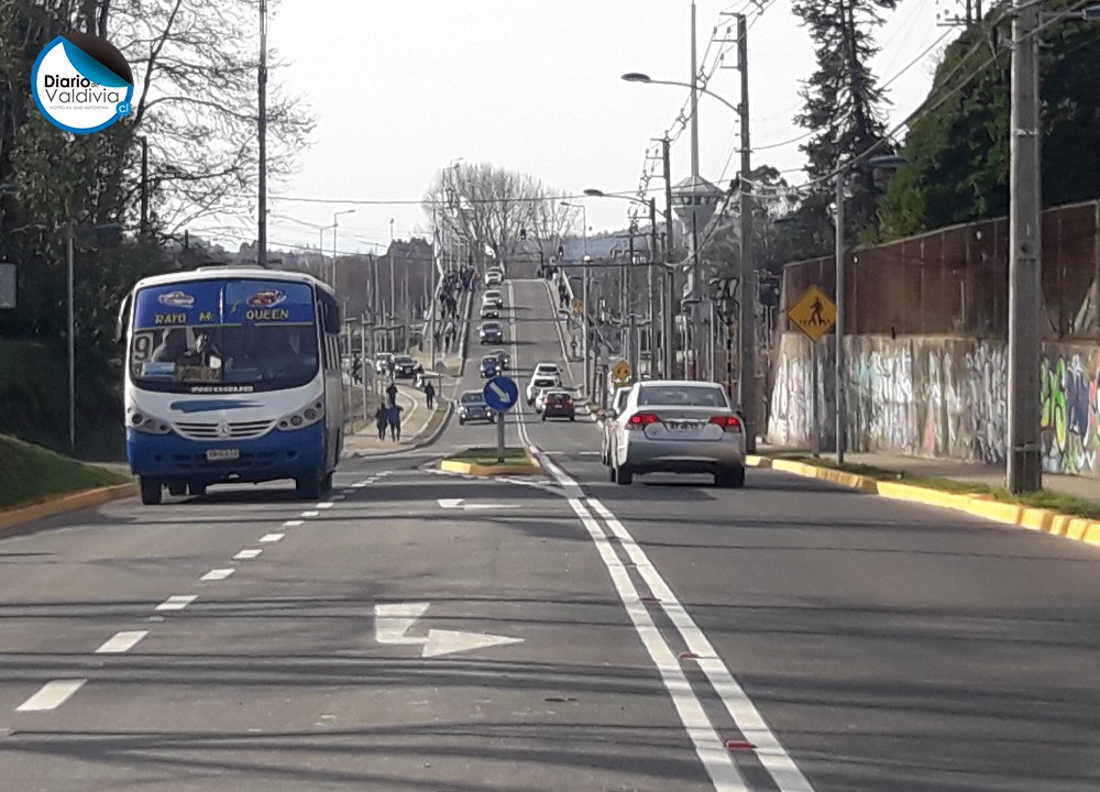 Presidente Piñera puso en marcha provisoria el puente Cau Cau en Valdivia