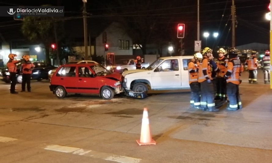 Accidente en calle Picarte con General Mackenna en Valdivia 