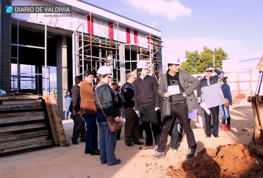 En diciembre estará terminado nuevo Cuartel de Bomberos de Angachilla