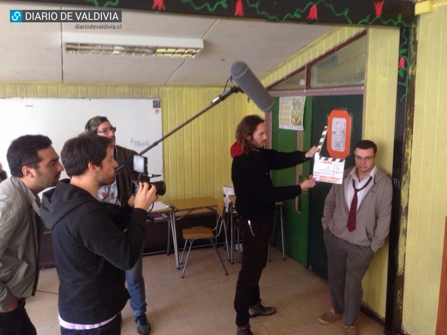 Estudiantes de Liceo Armando Robles rodaron cortometraje