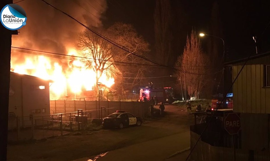 Incendio destruyó antigua Casona Daiber en La Unión