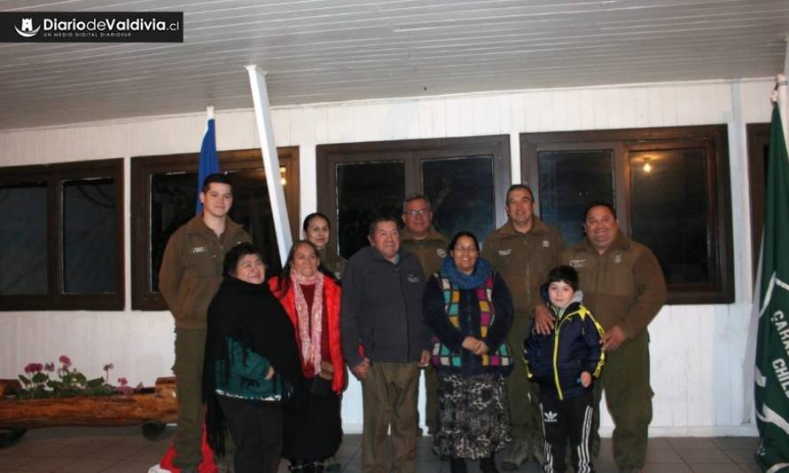 Padre e hija se reencontraron después de 55 años gracias a trabajo de Carabineros 