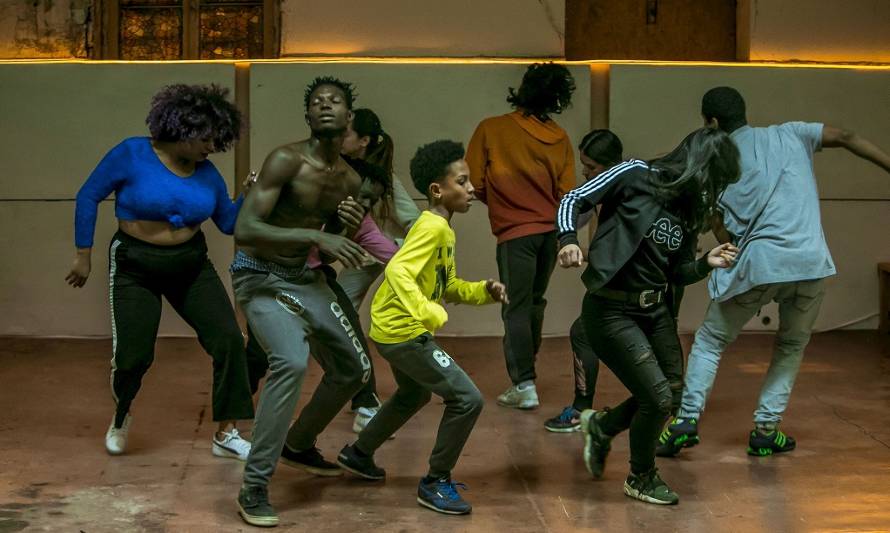 En La Unión, Neltume y Valdivia se presentará aplaudida obra de danza y teatro