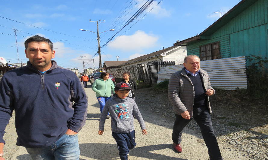 Diputado Berger (RN) realizó trabajo en terreno en Mariquina