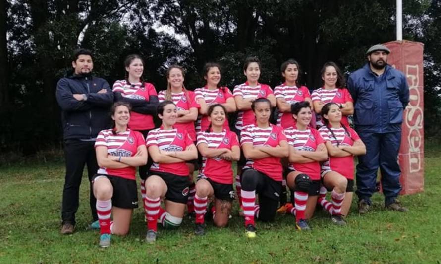 Equipo de valdivianas se corona como campeón del torneo de la Asociación de Rugby del Sur