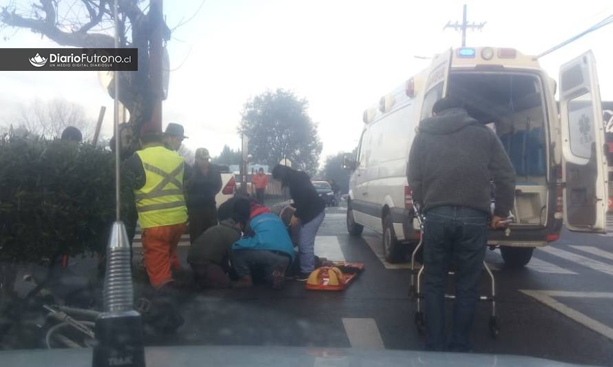 Mujer resultó lesionada tras ser atropellada en pleno centro de Futrono