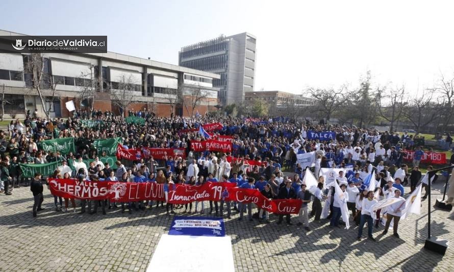 Jóvenes voluntarios están misionando y trabajando en la región de Los Ríos