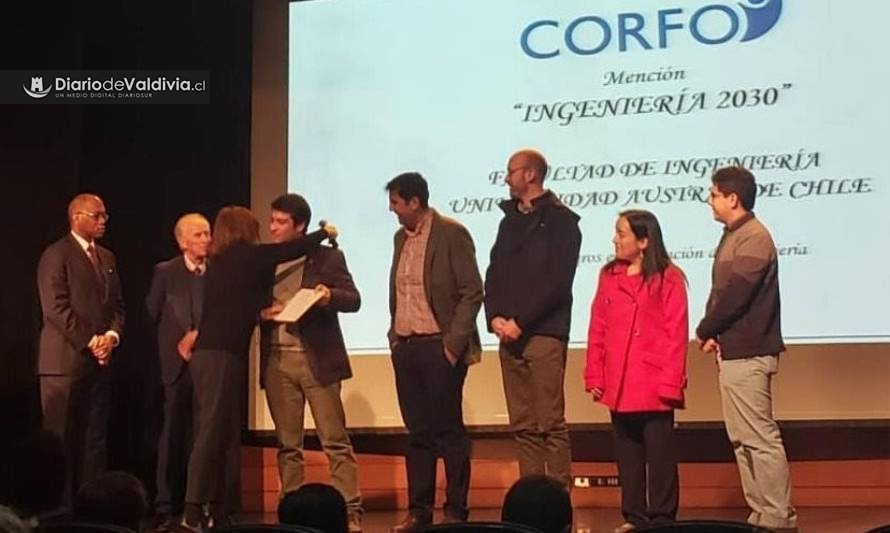 UACh recibió reconocimiento por logros en retención de estudiantes de ingeniería