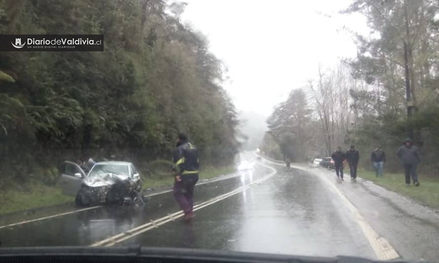 5 niños y 2 adultos lesionados tras accidente en ruta Paillaco-Valdivia