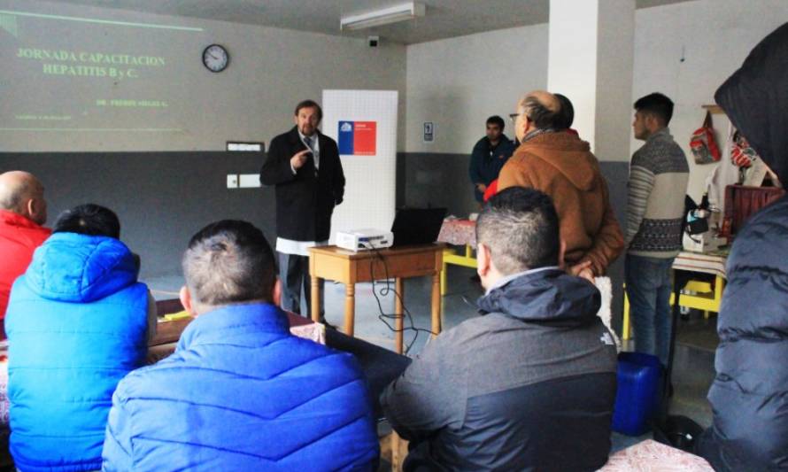 [VALDIVIA] Personas privadas de libertad recibieron charla sobre prevención de Hepatitis B y C