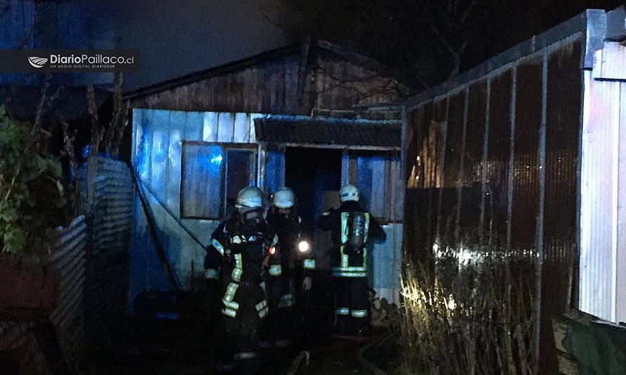 Incendio dejó tres personas damnificadas en Paillaco