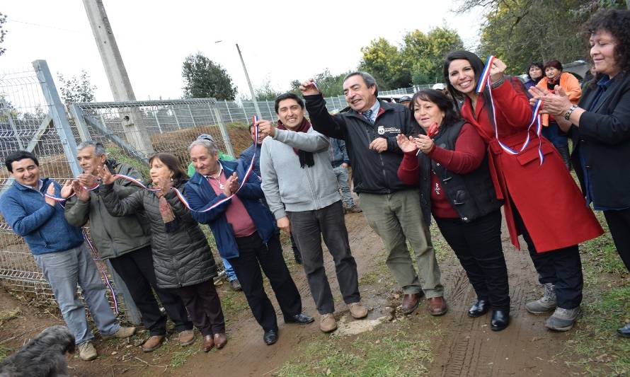 Junta de Vecinos de Meliquina inauguró cierre perimetral financiado a través del Fondo Social Presidente de la República