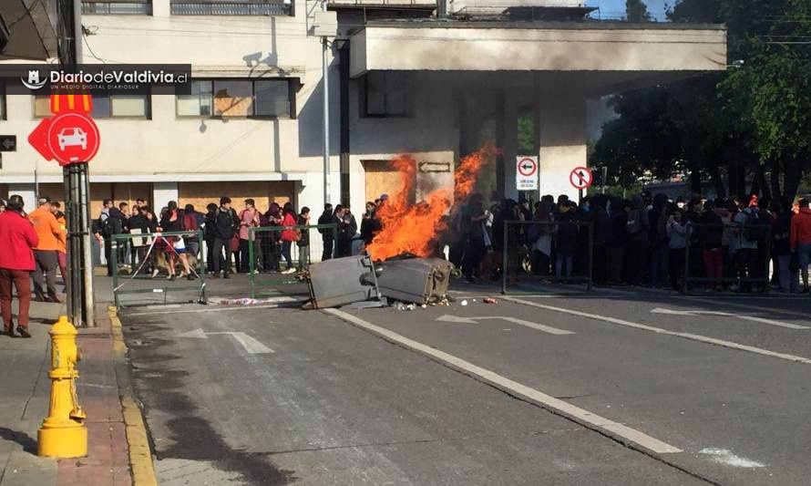 ESTA NOCHE: Se adelanta en una hora toque de queda en Valdivia