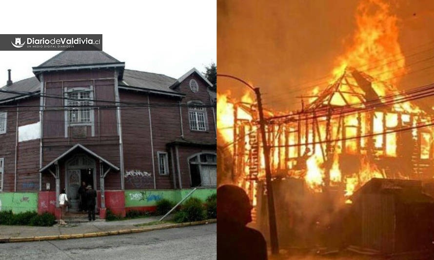 Investigan intencionalidad de incendio que destruyó sede del PS en Valdivia