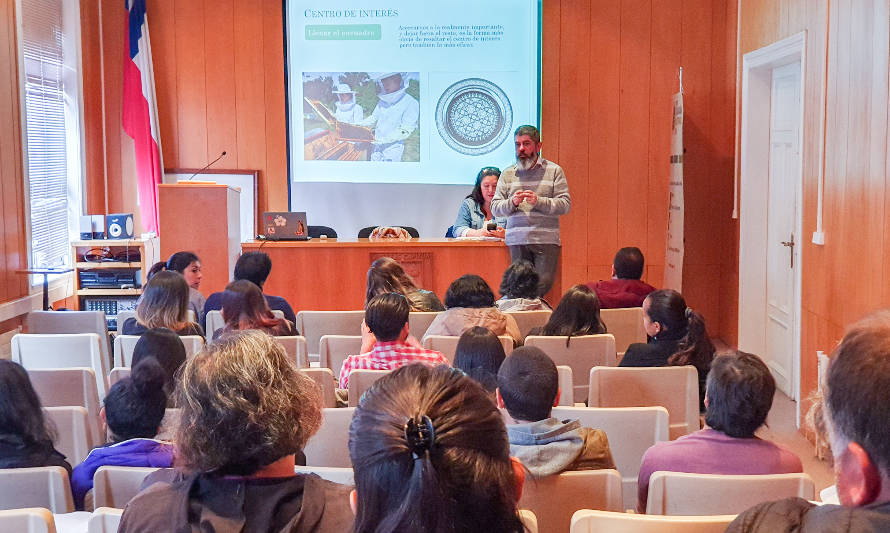 Sercotec Valdivia realizó taller a emprendedores sobre “Fotografía y Redes Sociales”