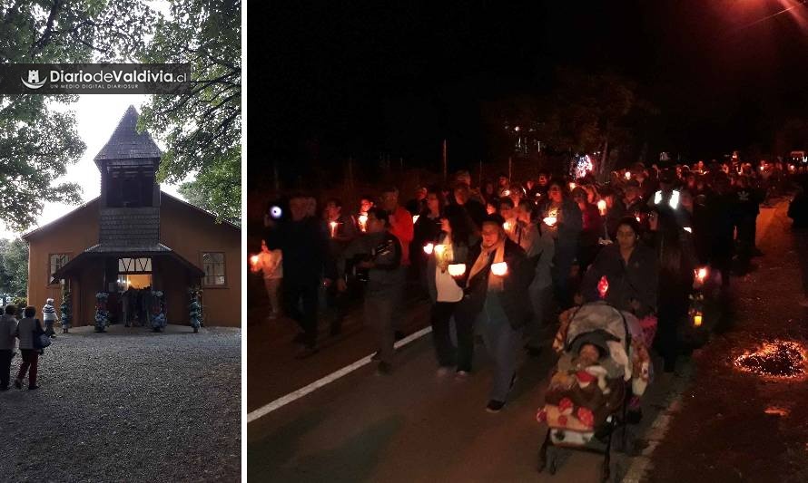 A la luz de la luna y las velas Punucapa celebró tradicional Fiesta de la Candelaria