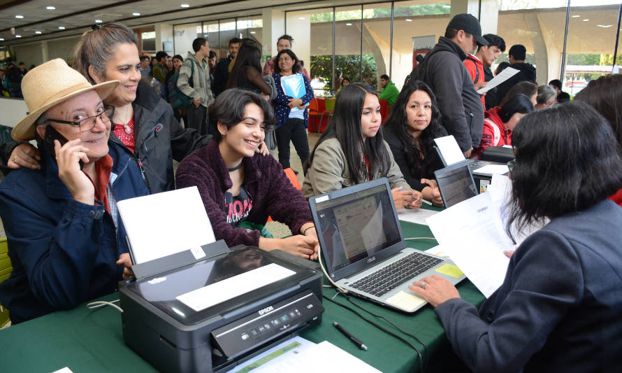 Comenzó proceso de matrículas UACh 2020