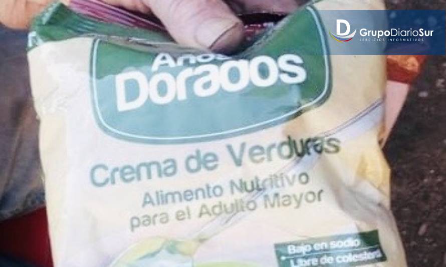 Cesfam Externo implementó entrega de alimentos a domicilio para adultos mayores de 75 años