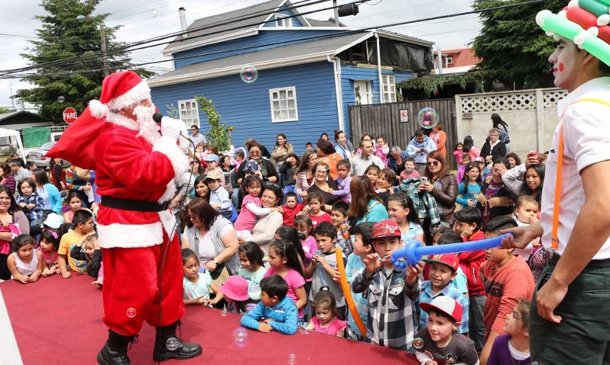 Municipalidad entregará regalos navideños para niños de Valdivia