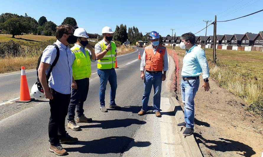 Trabajan en habilitación de Senda 4K para ciclistas y peatones en Ruta Valdivia-Niebla