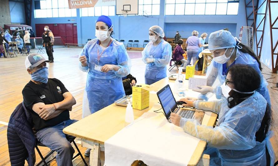 Inicio de la campaña de vacunación contra la Influenza en Valdivia