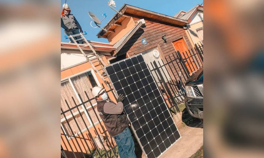Invitan a familias de Valdivia a postular al programa Casa Solar 