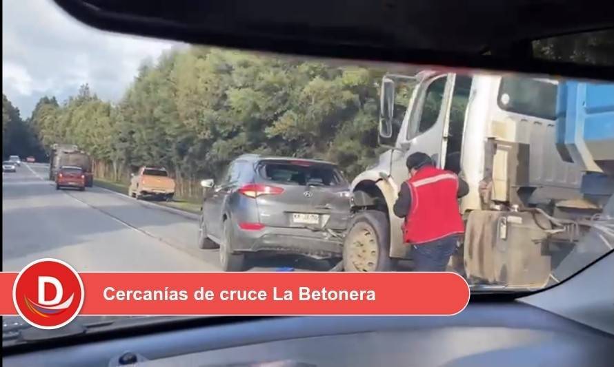 Reportan colisión por alcance en ruta Valdivia - Paillaco