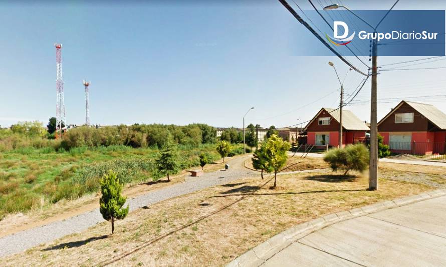 Instalarán iluminación en área verde del borde humedal en barrio Santa Elena