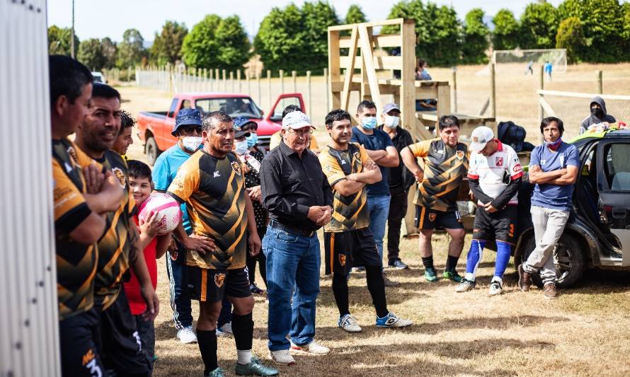 Apoyan con subvención obras del Club Porvenir de Los Pellines 