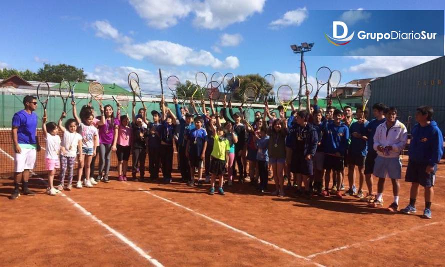 Con 132 jugadores este miércoles comienza el torneo de tenis “Semana Valdiviana”