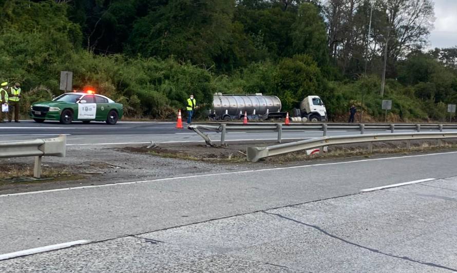 El accidente fue a la altura de la tenencia de Pichirropulli comuna de Paillaco. Crédito foto: cedida.