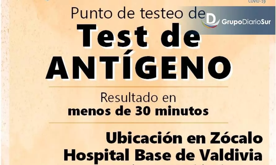 Toma de test de antígeno en hospital base de Valdivia
