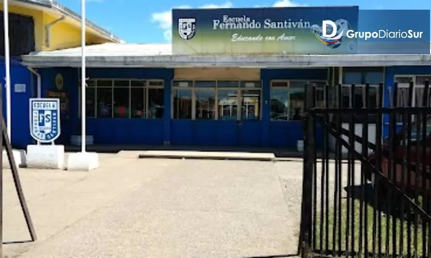 Por problemas sanitarios prohíben funcionamiento de escuela Fernando Santiván