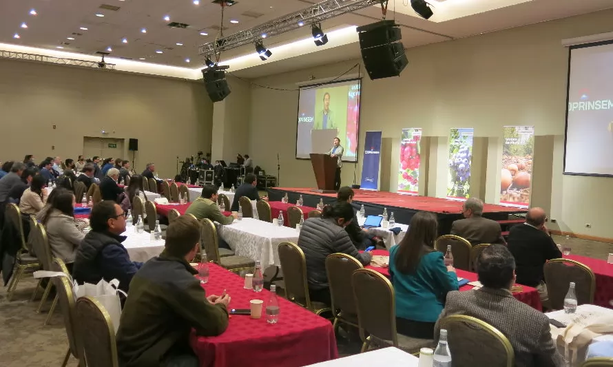 Seminario Internacional Cooprinsem Frutales 2022 abordó el fortalecimiento de la fruticultura nacional
