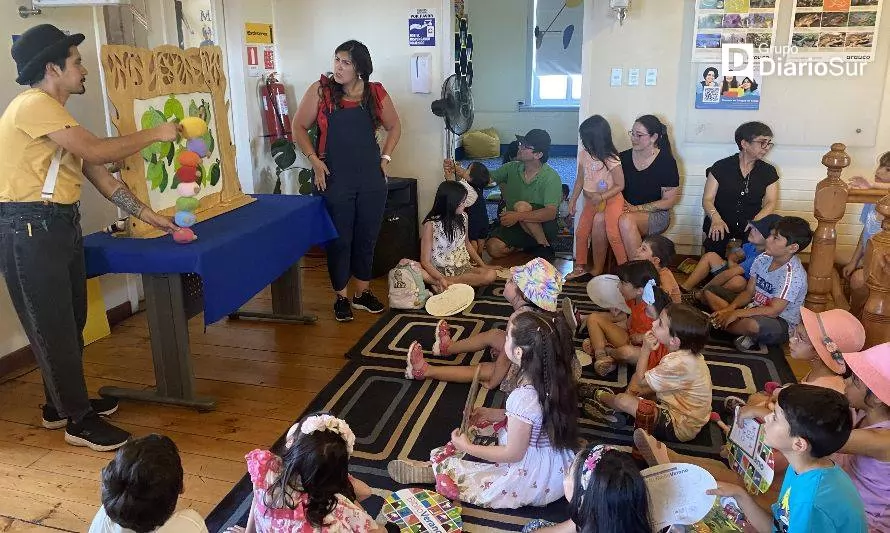 Cuentos inclusivos llegan a las bibliotecas públicas de Los Ríos
