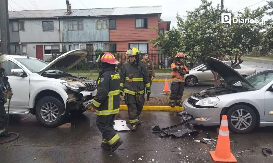 Tres lesionados en accidente vehicular en Valdivia
