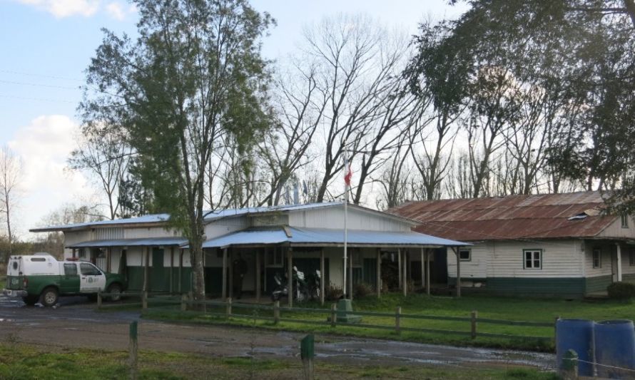 Avanzan gestiones para mejorar cuarteles policiales en La Unión y Río Bueno