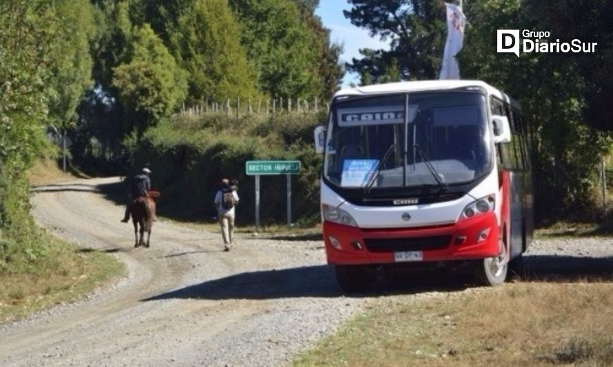 La medida reforzada por la Delegación Presidencial considera 178 servicios de transporte gratuito. Crédito: DiarioSur.