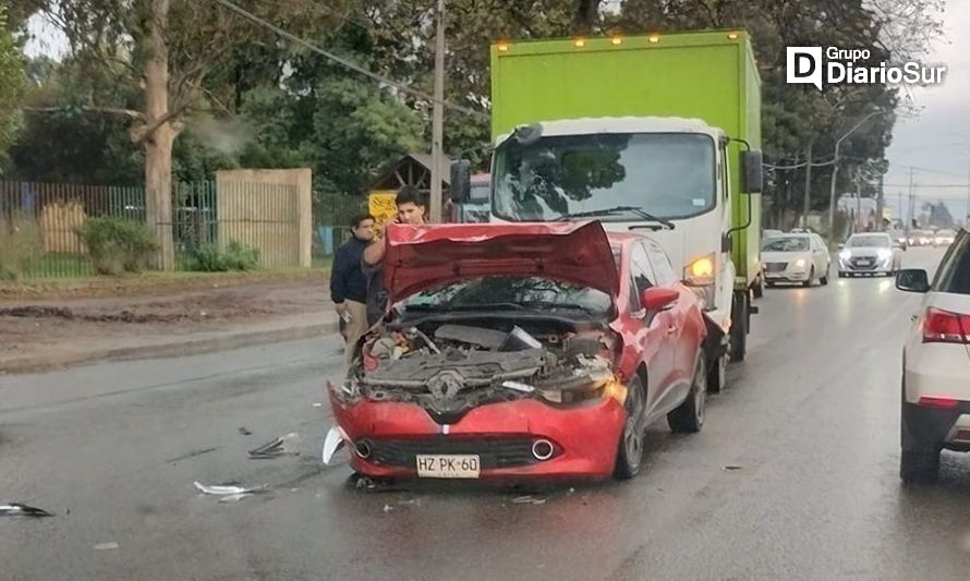 Accidente vehicular en acceso sur de Valdivia