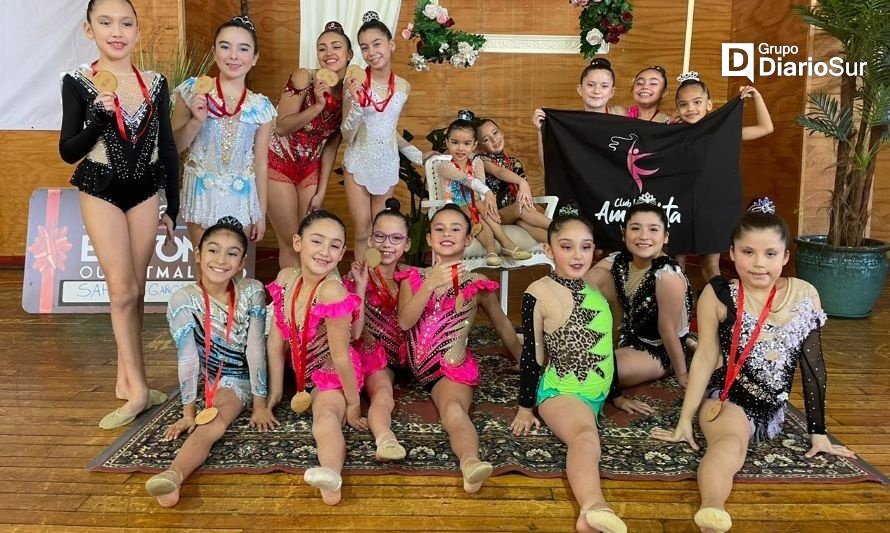 Gimnastas del Club Amaranta logran 24 medallas para Valdivia