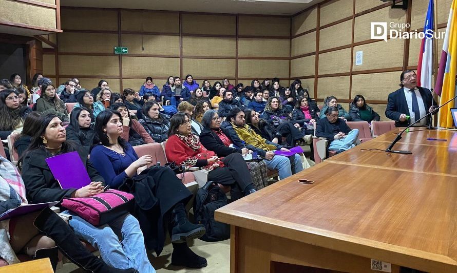 Exitosa II Jornada de Oncología se realizó en la UACh