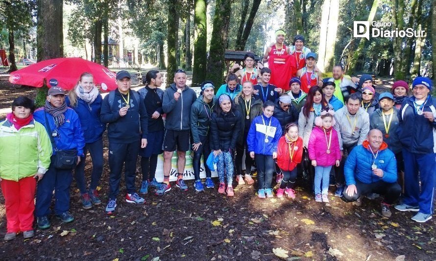 Club Manuel Plaza celebra sus 61 años de trayectoria en el atletismo valdiviano