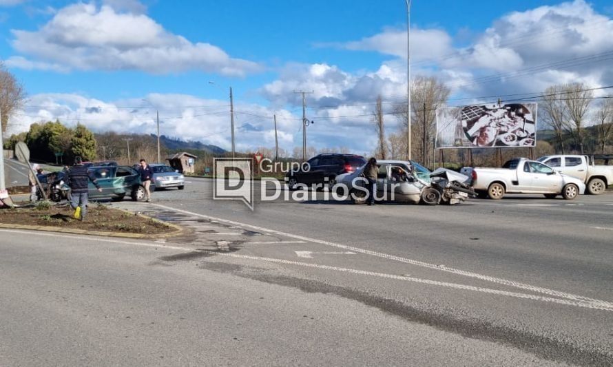 Reportan colisión de alta energía en cruce de Paillaco 