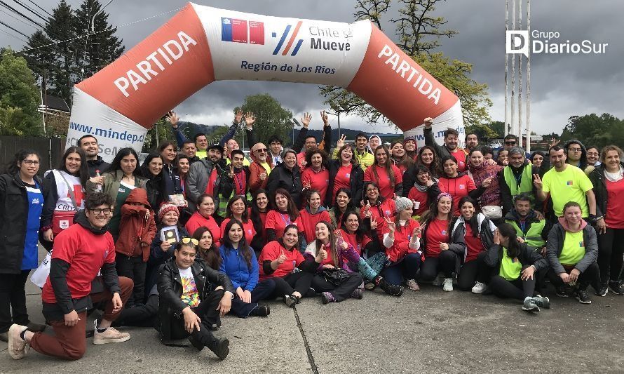 Ni la lluvia impidió masiva participación en Corrida Familiar del Cesfam Externo Valdivia