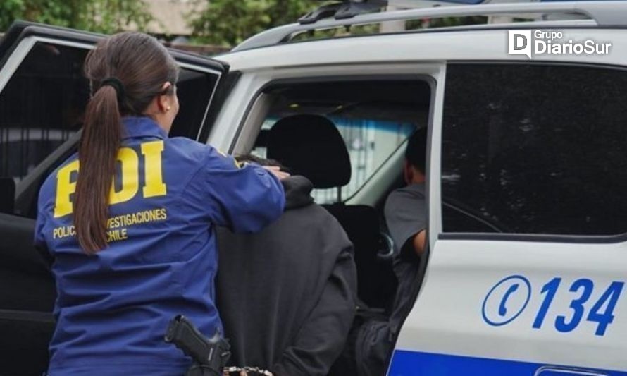 Fue detenido por personal de la PDI en su actual domicilio en Valdivia. Créditos: PDI Los Ríos.