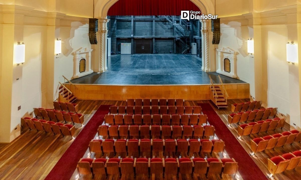 Teatro Regional Cervantes comienza con sus visitas guiadas en verano